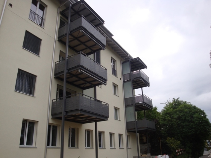 Stahlbau Balkonkonstruktion Brugg